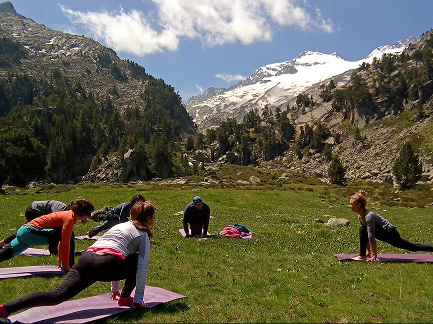 Senderismo y yoga valle Benasque